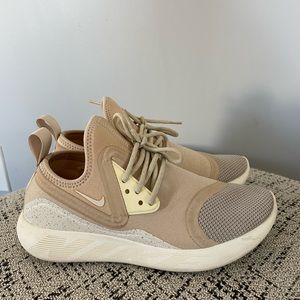 Lunarcharge nike shoes